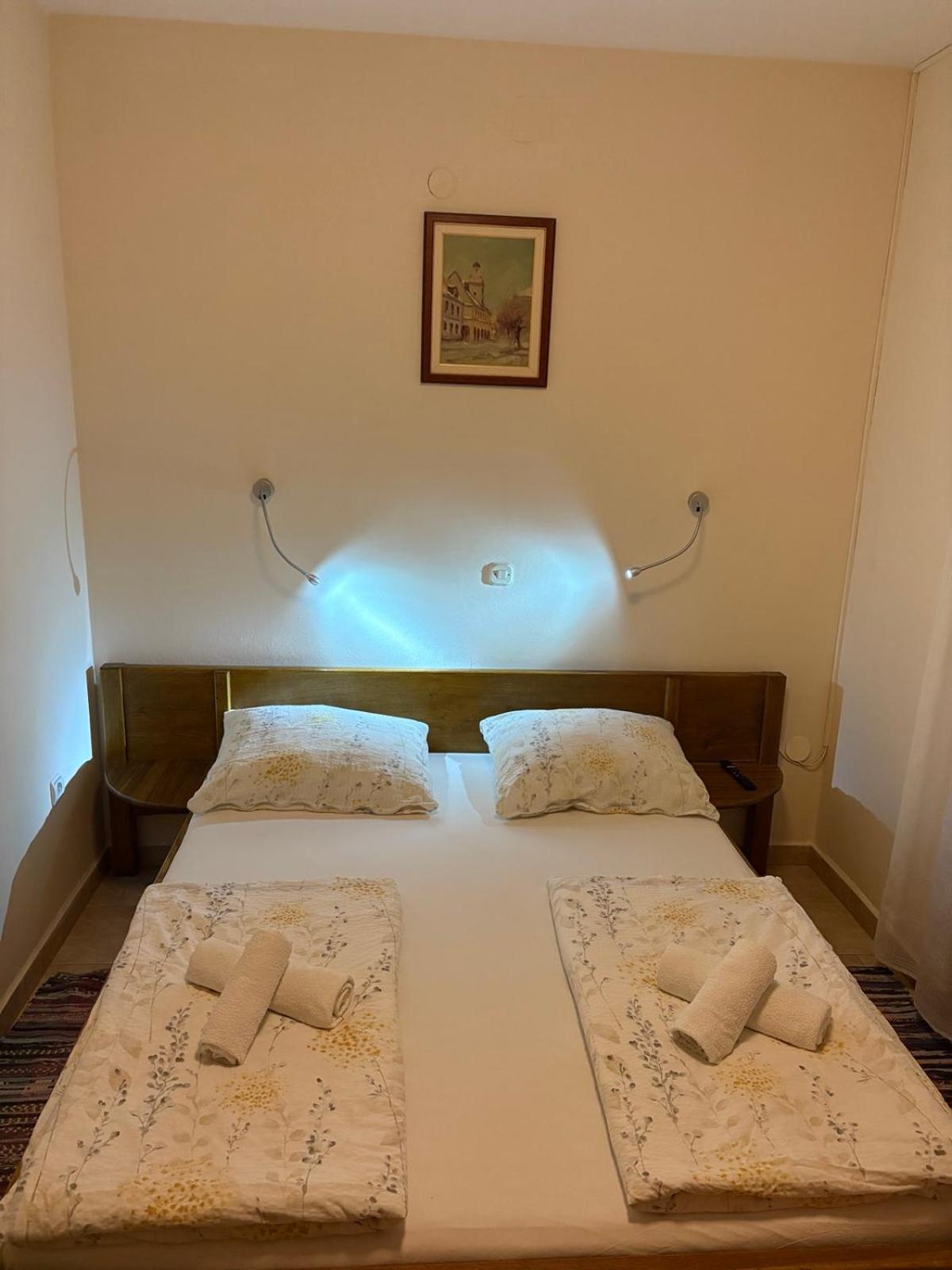 Apartment Lavanda Starigrad Paklenica Eksteriør bilde