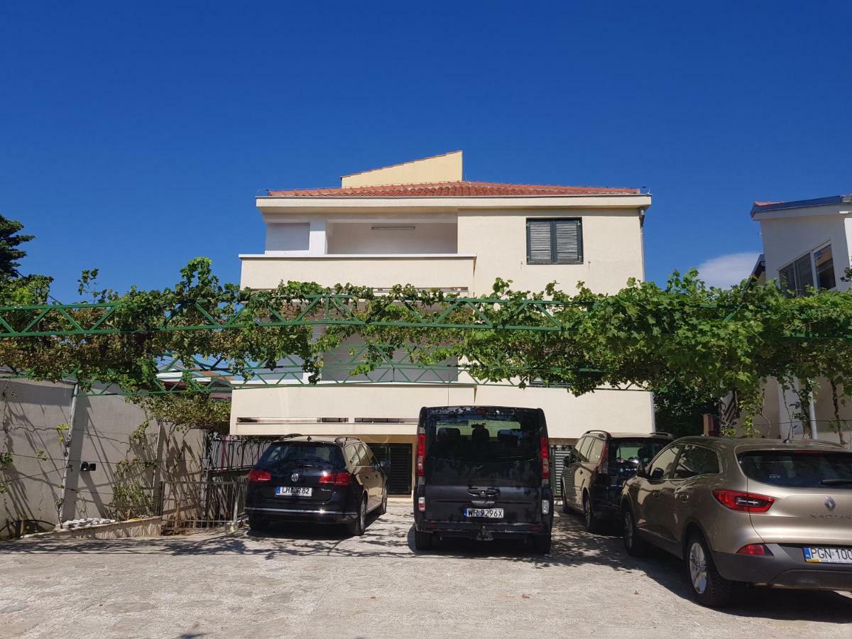 Apartment Lavanda Starigrad Paklenica Eksteriør bilde